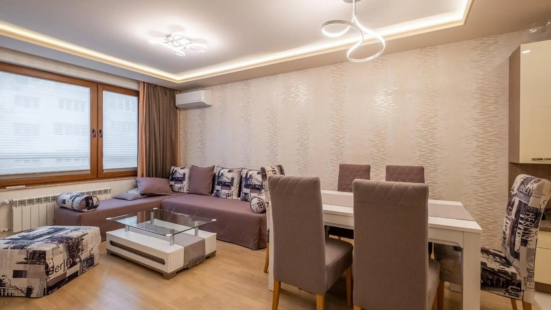 Jewelry - 1 Bedroom Apartment ソフィア ブルガリア