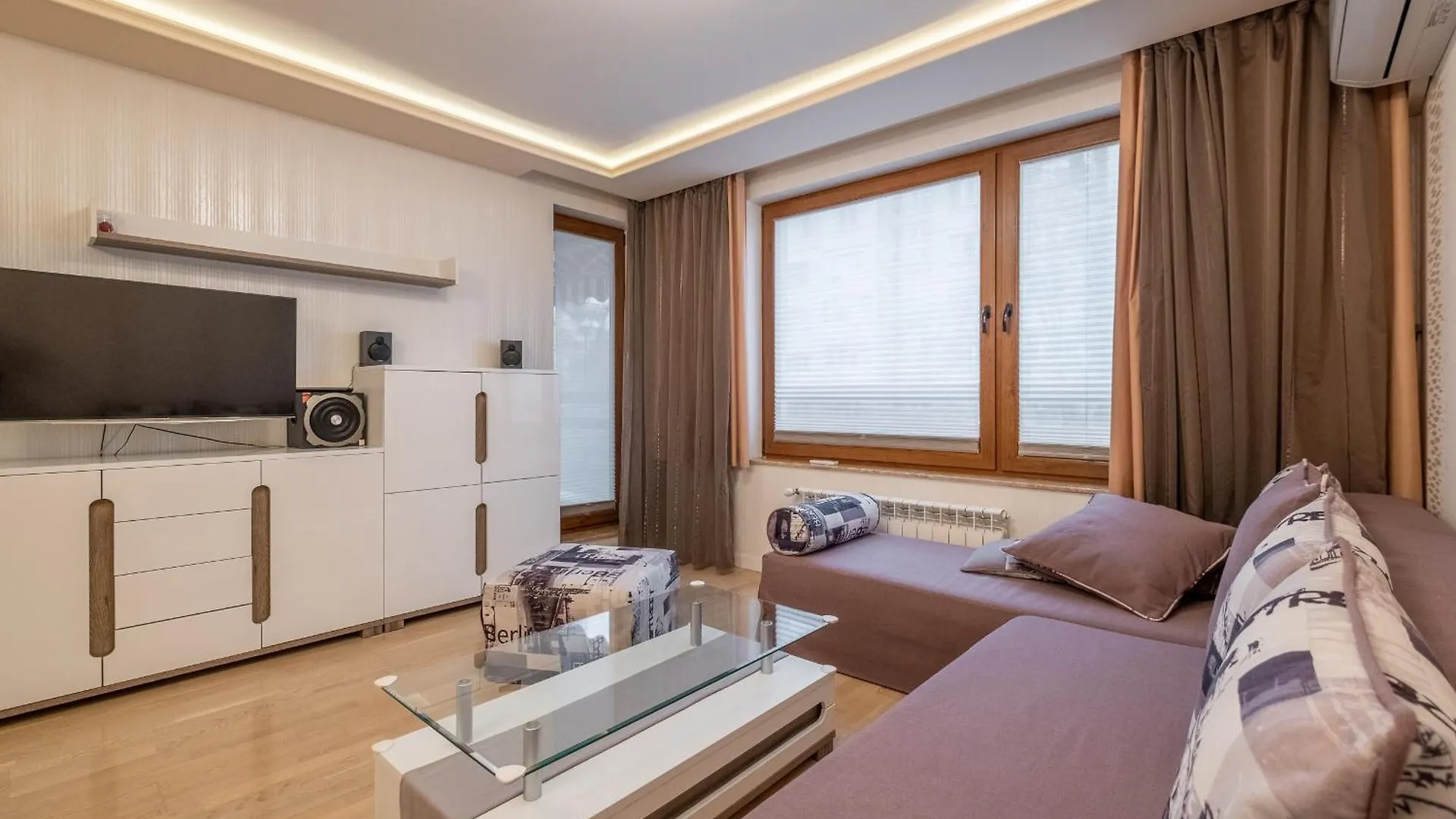 Jewelry - 1 Bedroom Apartment ソフィア